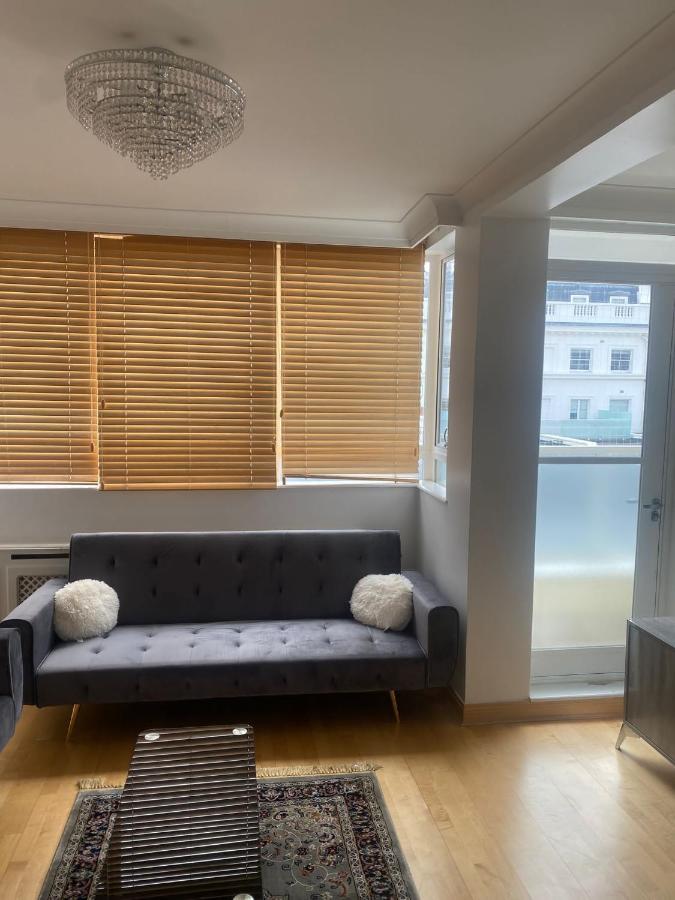 Cozy Two Bedroom Flat In The Heart Of Лондон Екстериор снимка